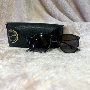 Ray-Ban Erika RB4171 Women's Sunglasses - Black/Gray